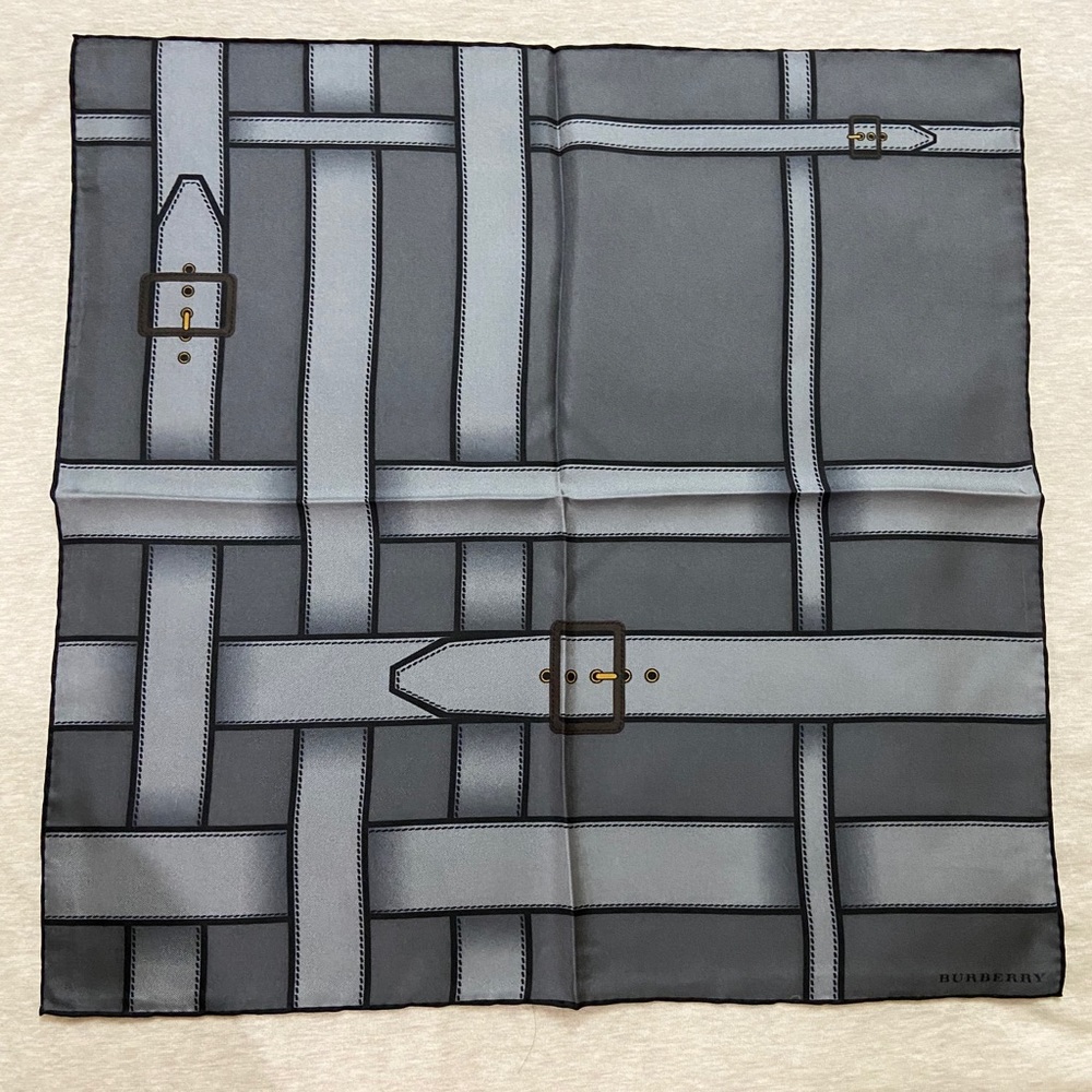 Burberry Buckle Print Silk Scarf 50x50cm Gray